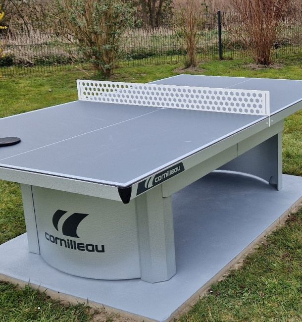 Tischtennisplatte